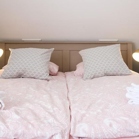 B&B Kaepylaen Helmi טמפרה מראה חיצוני תמונה