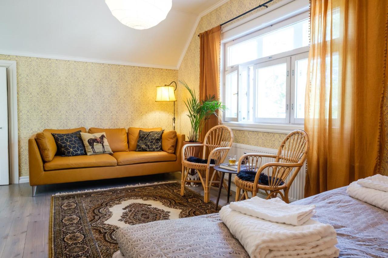 B&B Kaepylaen Helmi טמפרה מראה חיצוני תמונה