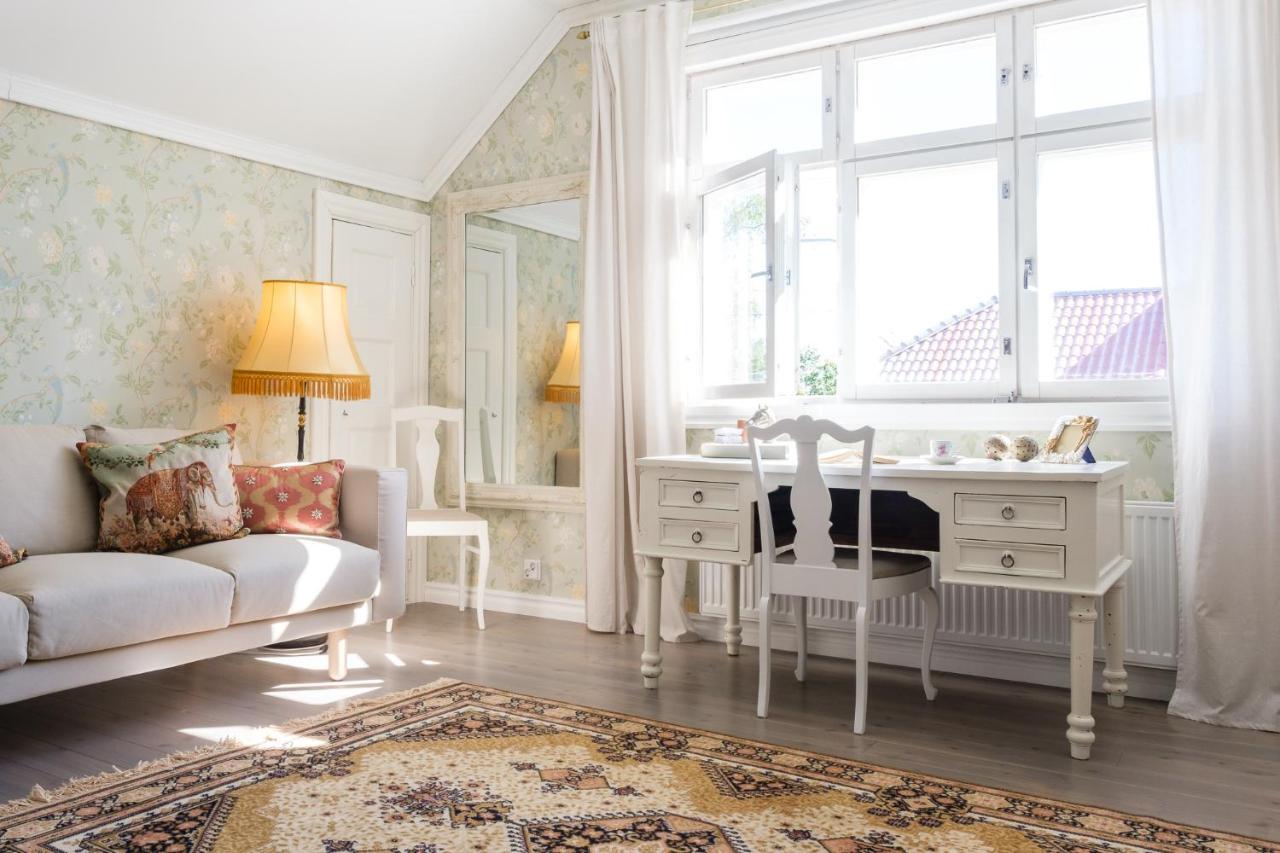 B&B Kaepylaen Helmi טמפרה מראה חיצוני תמונה